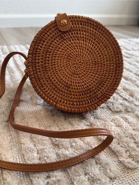 Urban Outfitters Woven Round Crossbody Bag - Tan Brown